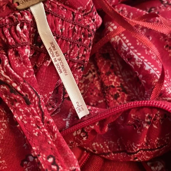 Gorgeous Bandanna Print Maxi Dress - Picture 7 of 7